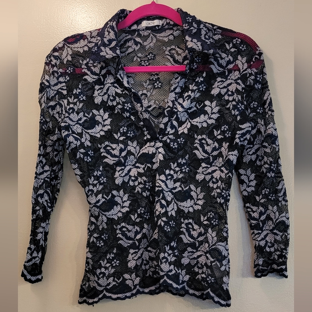 Cache Lace stretch navy blue and white size M. Pre owned excellent conditions.